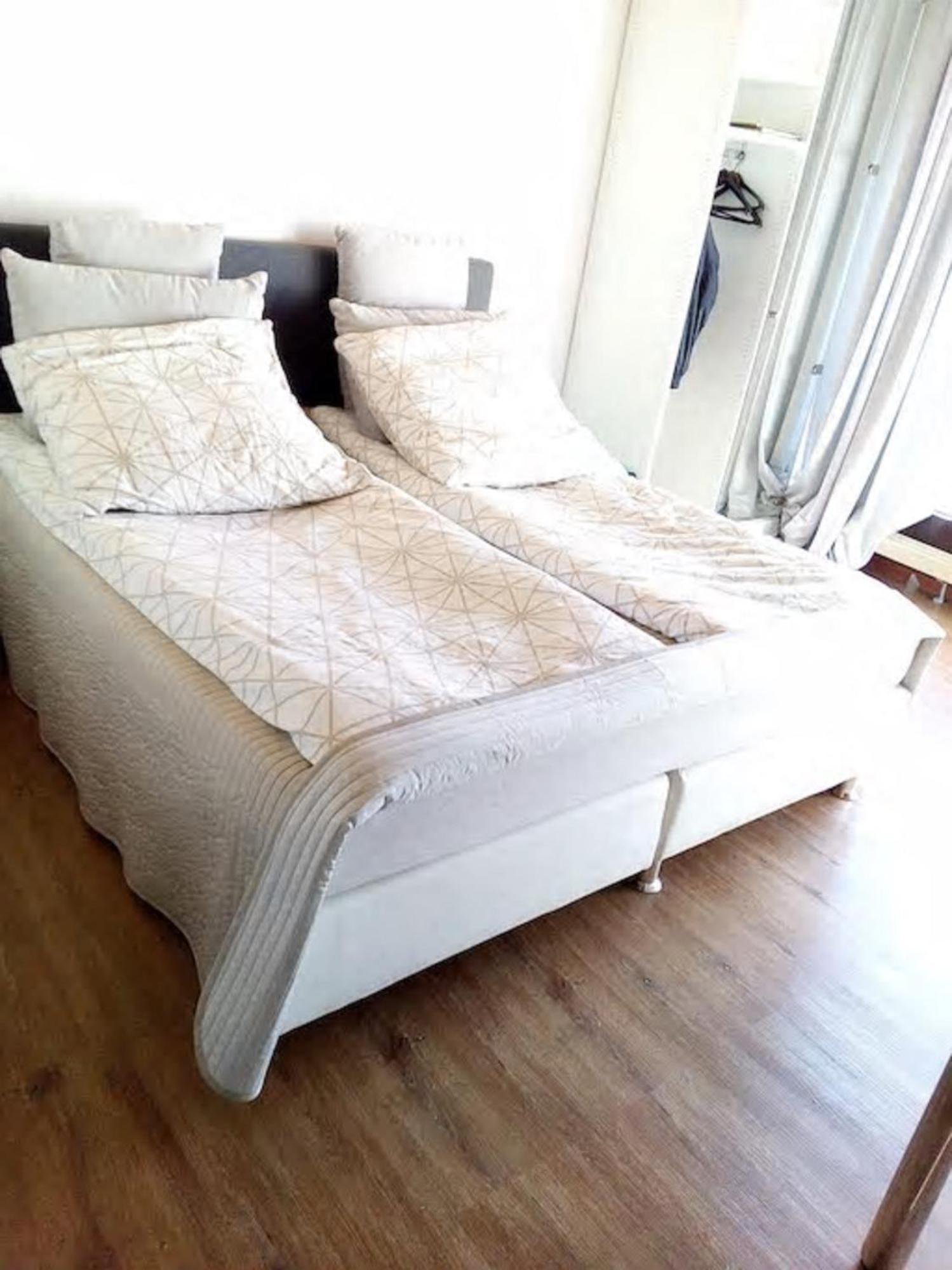 Apartmán Bames Badurach Metzingen Stuttgart Bad Urach Exteriér fotografie